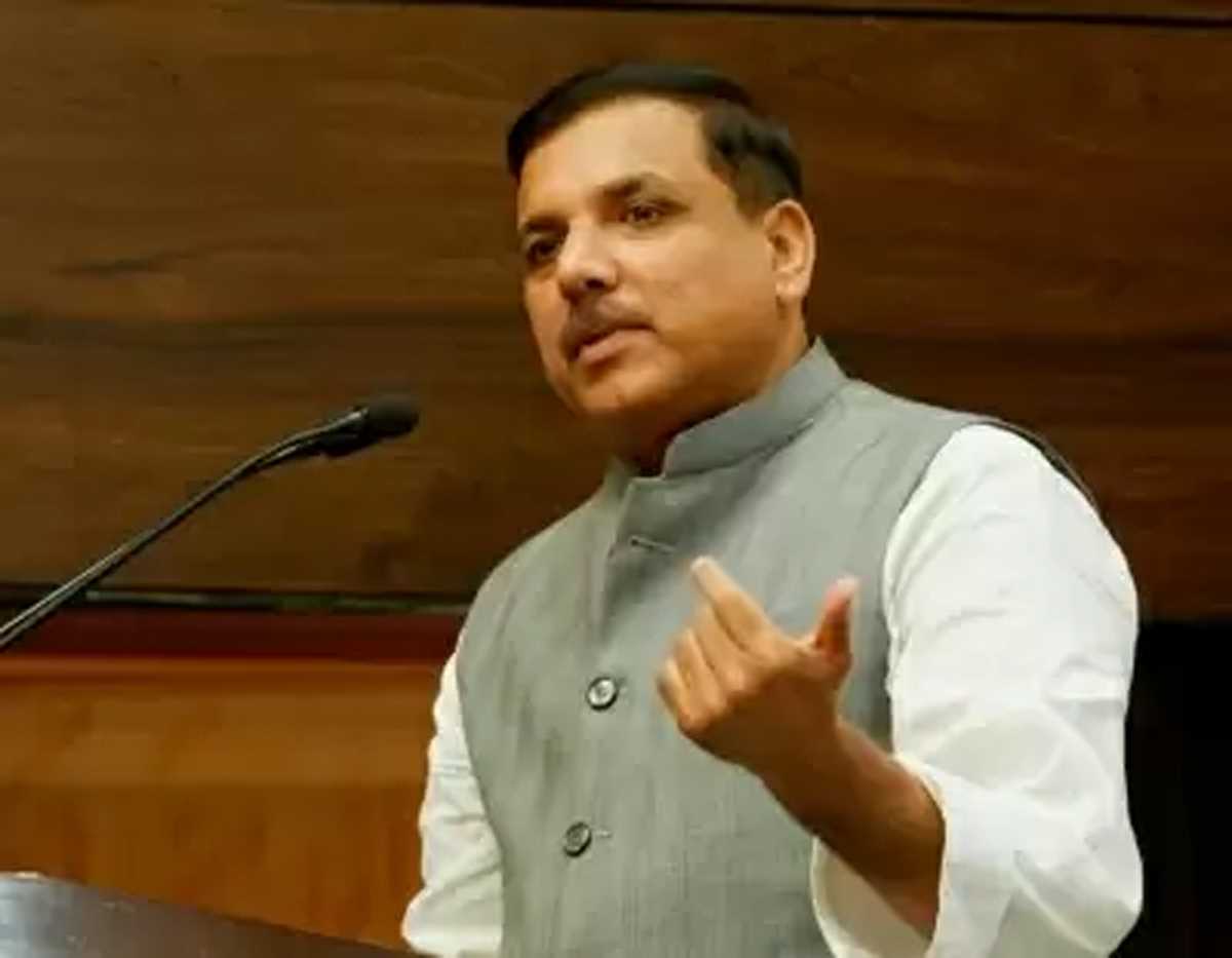 आप, राजद ने संसद में अडाणी-हिंडनबर्ग मुद्दे पर चर्चा की मांग की आप, राजद ने संसद में अडाणी-हिंडनबर्ग मुद्दे पर चर्चा की मांग की